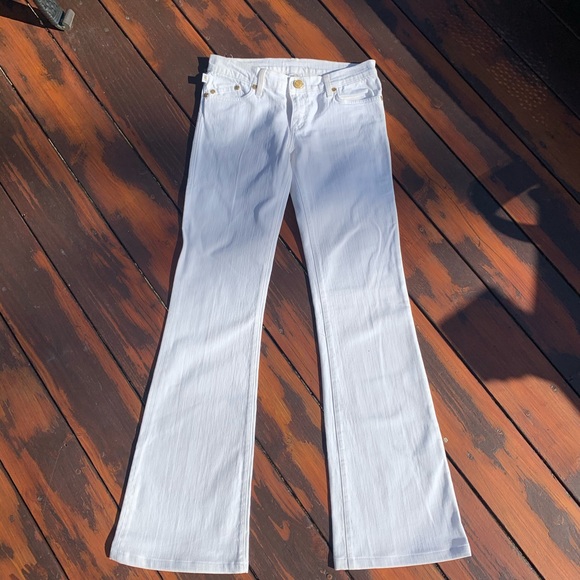 Victoria Beckham For Rock & Republic Jeans - Picture 3 of 6